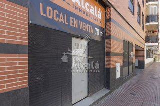 Local comercial en venta en San Isidro - Los Almendros en Alcalá de Henares