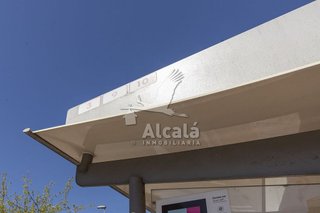 Local comercial en venta en San Isidro - Los Almendros en Alcalá de Henares