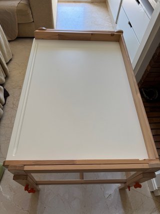 EscritorioInfantil Ikea Flisat. Muy poco uso