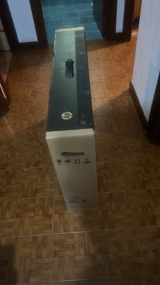 HP OmniStudio X 32-c0008ns All-in-One RTX 4050