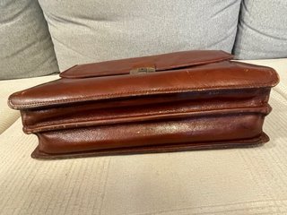 Paule Clément Cartera Piel Marrón