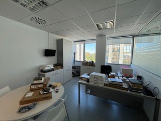 Oficina en alquiler en Sant Just Desvern