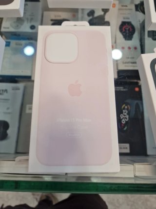 Fundas silicona iphone 15 pro max.  Precio/U