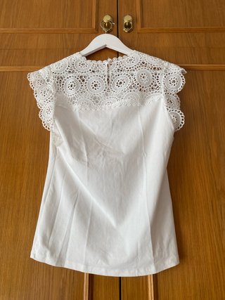 Jersey de mujer con encaje