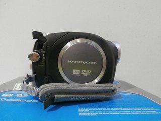 Videocámara Sony Handycam DCR-DVD203