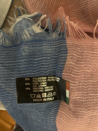 Vestitino azzurro con foulard a righe