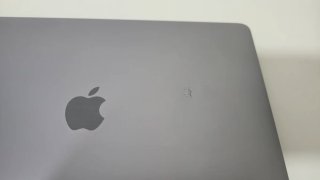 MacBook Air 2019 13.3 Intel i5 8GB RAM 256GB SSD