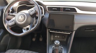 MG ZS 1.5 Comfort 78 kW (106 CV)