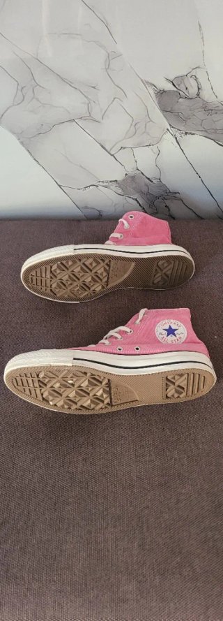 Converse Chuck Taylor Talla 41.5 Rosa