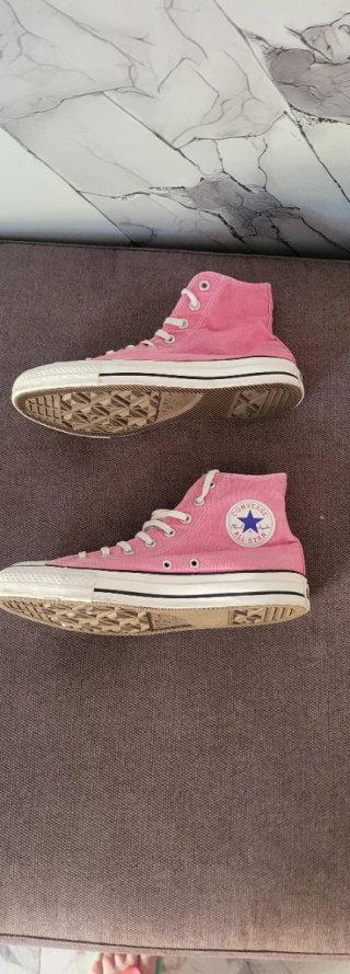 Converse Chuck Taylor Talla 41.5 Rosa
