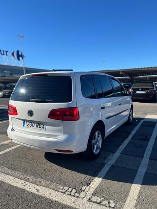 Volkswagen Touran 2013