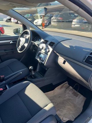 Volkswagen Touran 2013