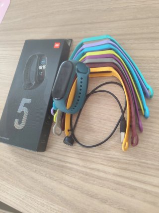 Xiaomi Mi Smart Band 5 + 9 Braccialetti
