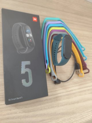 Xiaomi Mi Smart Band 5 + 9 Braccialetti