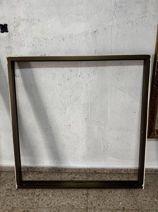 Marcos de ventana, ventanas y mosquiteras