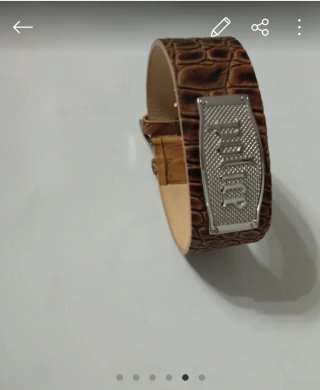 Pulsera de cuero con placa police