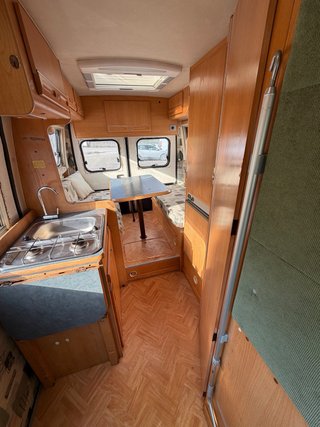 Camper/ autocaravana