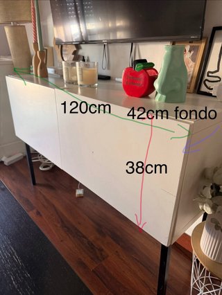 Mesa comedor y mueble salón