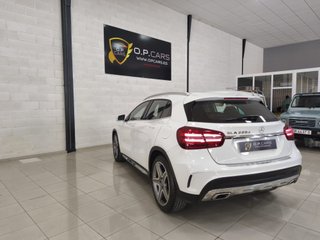 Mercedes-Benz Clase GLA 220 d AMG 9TRONIC