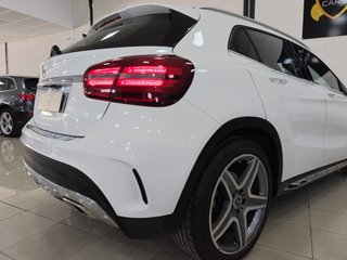 Mercedes-Benz Clase GLA 220 d AMG 9TRONIC