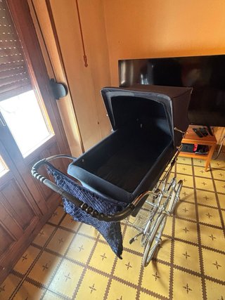 Carrito de bebé clásico