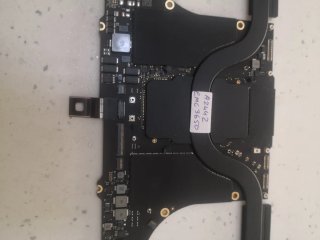 Placa Base Macbook Pro A2442 (Para Piezas)