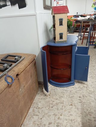 Mueble TV vintage azul pintado