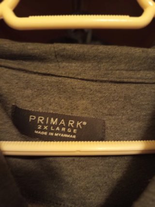 Sudadera gris con cremallera para hombre