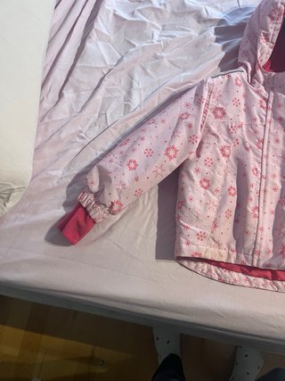 Chaqueta bebé rosa con estrellas