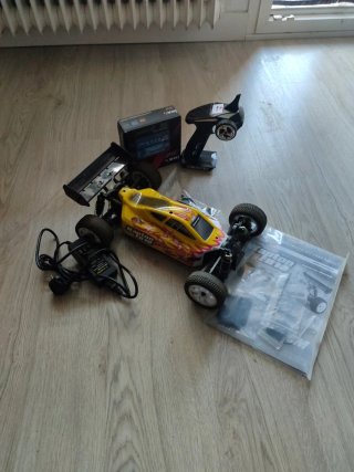 Coches RC gasolina y electrico