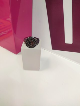 Anillo acero plateado con simbolo de yin y yang T29