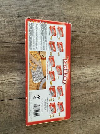 Attrezzo Raviolini Imperia con Mattarello