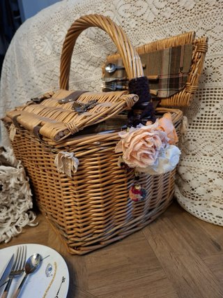 Cesta de picnic artesanal