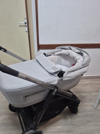 Passeggino Inglesina Aptica con Capazo e Seggiolino