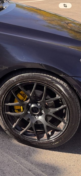 Llantas 5x114.3 Neumatico 225/45R18