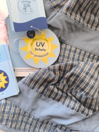 Gorritos de bebé con protección solar UV