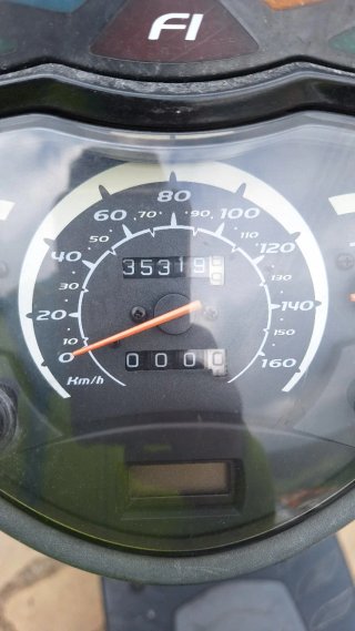 Honda SH150 Scoopy Plata