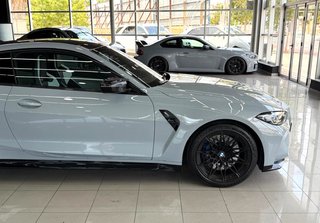 BMW M4 COMPETITION 2022