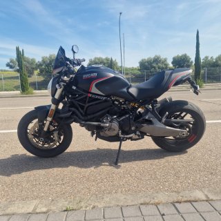 Ducati Monster Stealth 821 A2