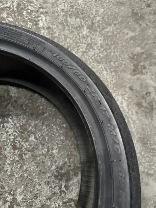 Neumático Pirelli Diablo Super Corsa 160/60/17