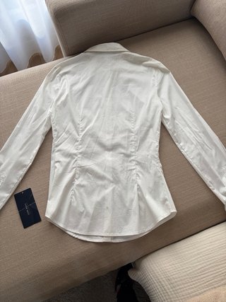 3 Camisas blancas