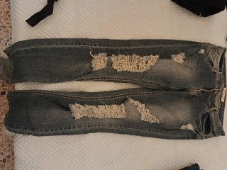 Pantalones vaqueros rotos mujer