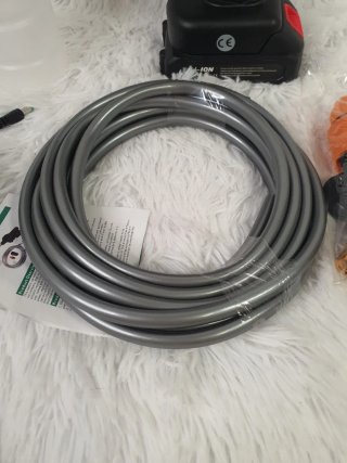 Hidrolimpiadora Portátil 21V 140b NUEVA
