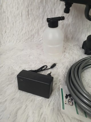 Hidrolimpiadora Portátil 21V 140b NUEVA