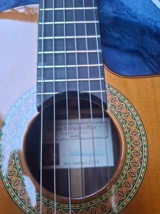 Guitarra Clásica con Funda