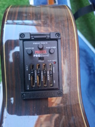 Guitarra Clásica con Funda