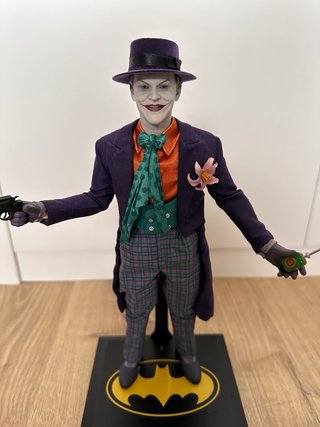 Joker DX08 Hot Toys