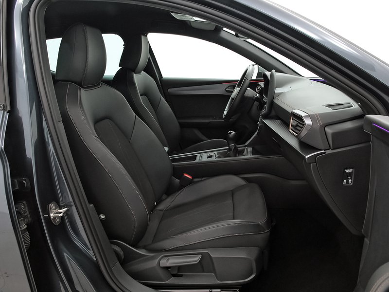Cupra León 2025, foto 5
