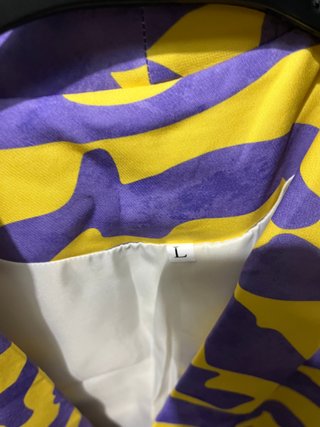 Blazer estampado cebra morado y amarillo Talla L