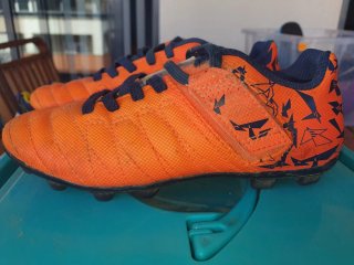 Botas de fútbol niño talla 30